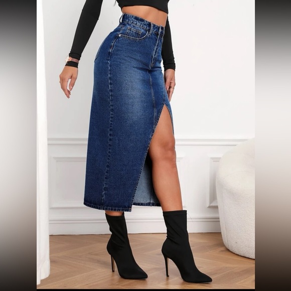 Fly Split Thigh Denim Skirt - Picture 4 of 8